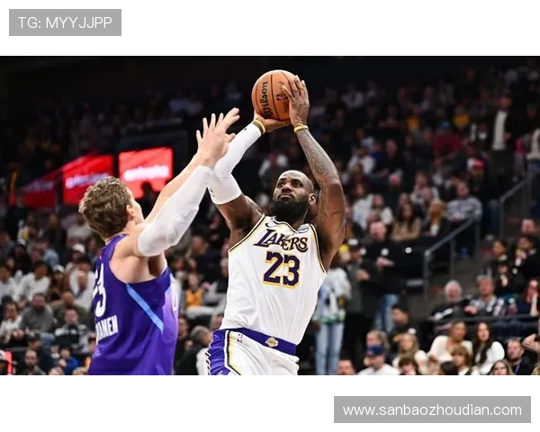 詹姆斯运动战进球历史第一加冕